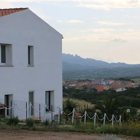 Anacleto Bed & Breakfast Bassacutena